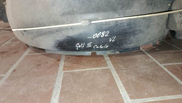 Foto: RADHAUSSCHALE / INNENKOTFLÜGEL LINKS eines VW Golf Cabrio 1.8 Cup