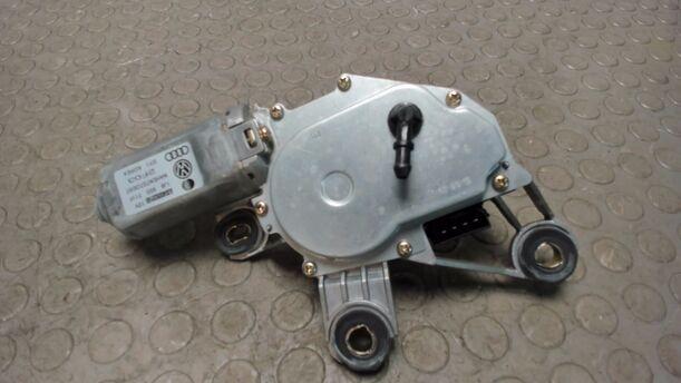 Foto: SCHEIBENWISCHERMOTOR HINTEN eines VW Golf 1.4 Cup