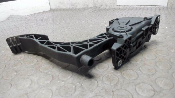 Foto: GASPEDAL eines VW Golf 1.4 Cup