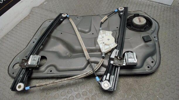 Foto: FENSTERHEBER VORNE LINKS ( 4/5 TÜRER ) eines VW Golf 1.4 Cup