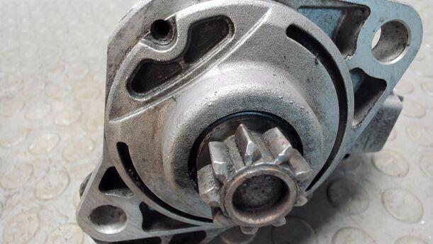 Foto: ANLASSER / STARTER eines VW Golf 1.4 Cup