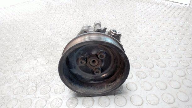 Foto: PUMPE SERVOLENKUNG eines VW Golf 1.4 Cup