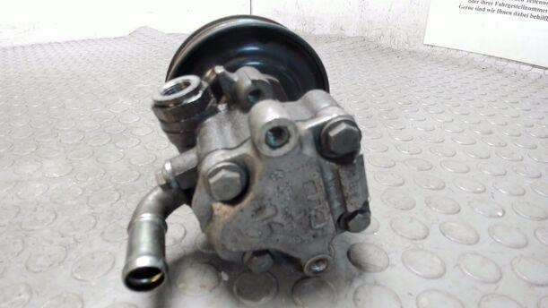 Foto: PUMPE SERVOLENKUNG eines VW Golf 1.4 Cup