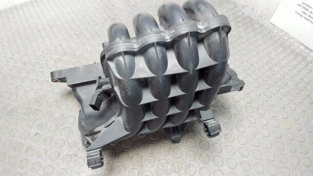 Foto: ANSAUGKRÜMMER eines VW Golf 1.4 Cup