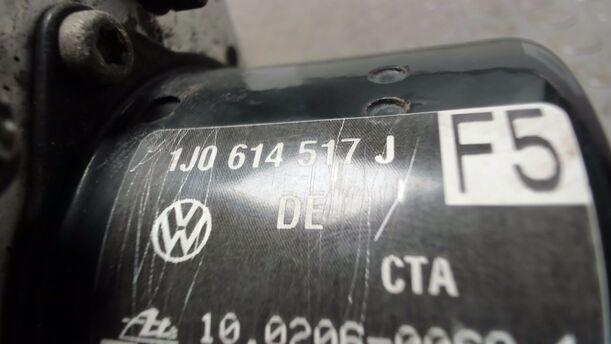 Foto: HAUPTBREMSAGGREGAT ABS eines VW Golf 1.4 Cup