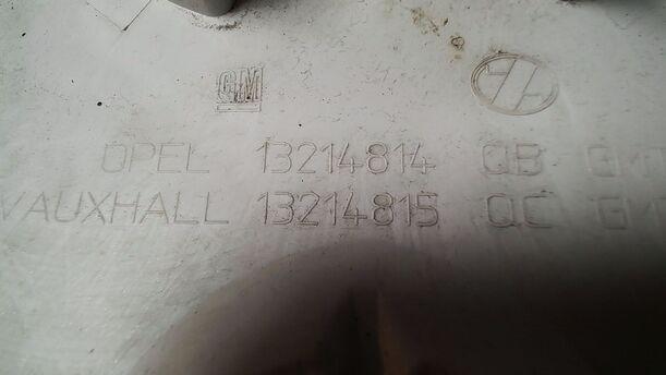 Foto: EINZELNE RADKAPPE/ RADDECKEL 15 ZOLL eines Opel Corsa 1.2 16V Cup