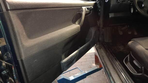 Foto: TÜR VORN LINKS eines VW Golf Cabrio 1.8 Cup