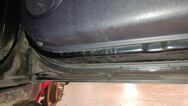 Foto: TÜR VORN RECHTS ( 4/5 TÜRER ) eines Hyundai i10 1.1 Cup
