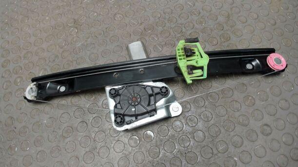 Foto: FENSTERHEBER HINTEN RECHTS ELEKTRISCH eines BMW 320d DPF Touring Aut. Cup