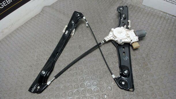 Foto: FENSTERHEBER VORNE RECHTS ELEKTRISCH eines BMW 320d DPF Touring Aut. Cup