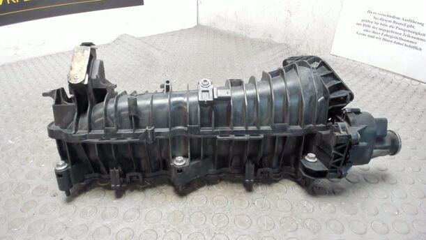 Foto: ANSAUGKRÜMMER / KLAPPENSTEUERUNG eines BMW 320d DPF Touring Aut. Cup