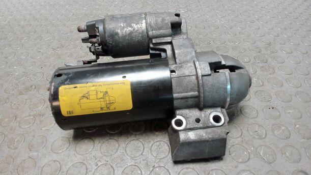 Foto: ANLASSER / STARTER eines BMW 320d DPF Touring Aut. Cup