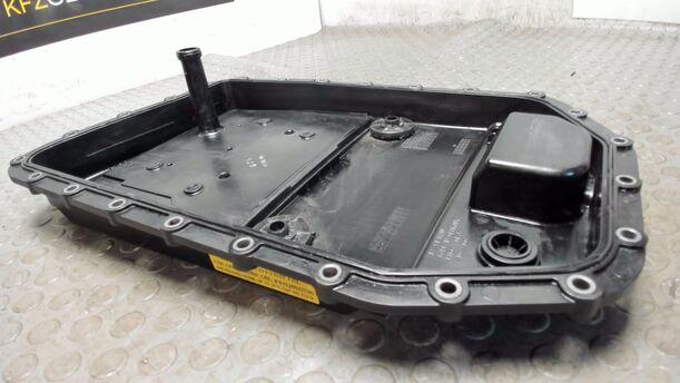Foto: ÖLWANNE GETRIEBE eines BMW 320d DPF Touring Aut. Cup