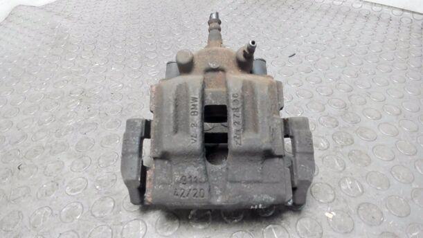 Foto: BREMSSATTEL HINTEN LINKS eines BMW 320d DPF Touring Aut. Cup