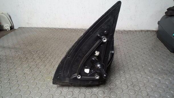 Foto: AUSSENSPIEGEL MECHANISCH VERSTELLBAR RECHTS eines Hyundai i10 1.1 Cup