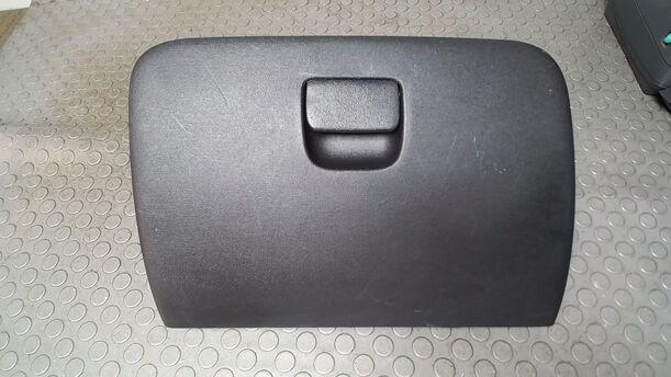Foto: HANDSCHUHFACH eines Hyundai i10 1.1 Cup