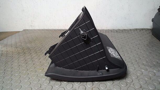 Foto: HANDSCHUHFACH eines Hyundai i10 1.1 Cup
