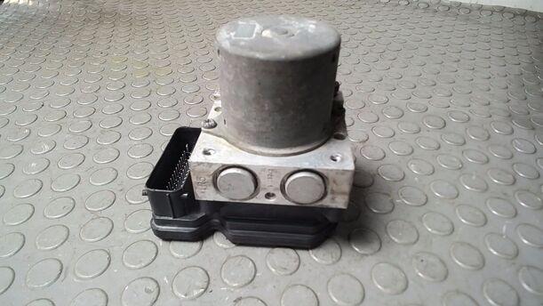 Foto: HAUPTBREMSAGGREGAT ABS eines Hyundai i10 1.1 Cup