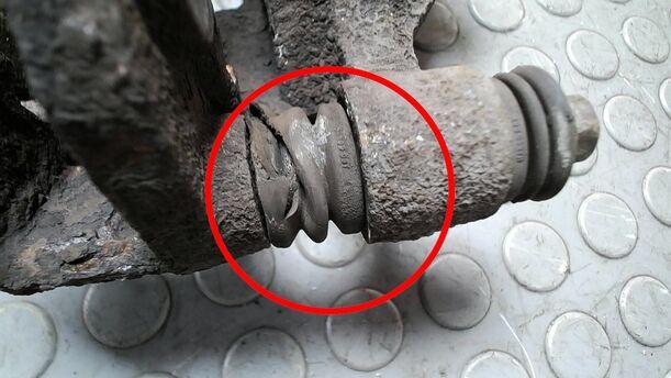 Foto: BREMSSATTEL VORN LINKS eines Hyundai i10 1.1