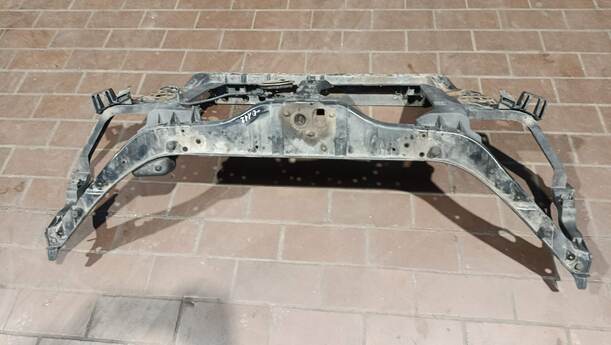 Foto: SCHLOSSTRÄGER / FRONTBLECH eines Kia Rio 1.6