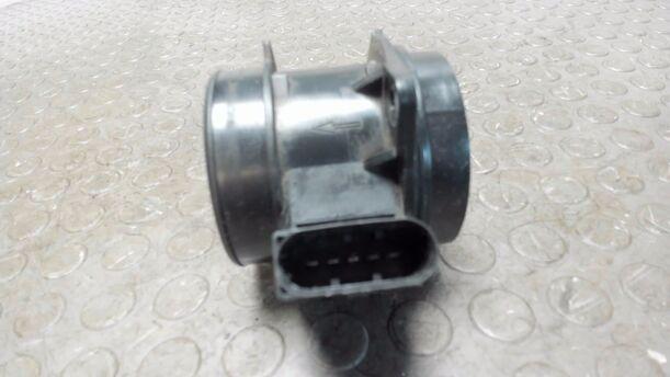 Foto: LUFTMASSENMESSER (SIEMENS) eines Kia Rio 1.6