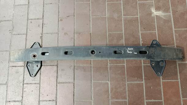 Foto: VERSTÄRKUNG VORNE eines Fiat Panda 1.2