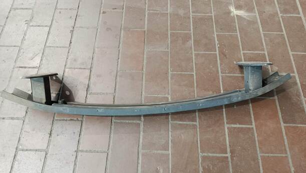 Foto: VERSTÄRKUNG VORNE eines Fiat Panda 1.2
