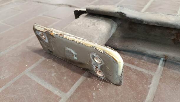 Foto: VERSTÄRKUNG HINTEN eines Fiat Panda 1.2