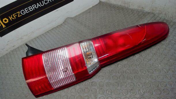 Foto: HECKLEUCHTE / RÜCKLICHT RECHTS eines Fiat Panda 1.2