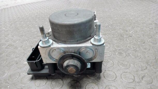 Foto: HAUPTBREMSAGGREGAT ABS eines Fiat Panda 1.2