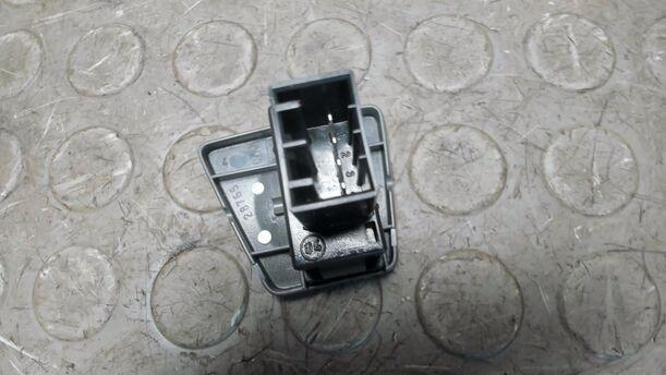 Foto: FENSTERHEBERSCHALTER eines Fiat Panda 1.2 CL