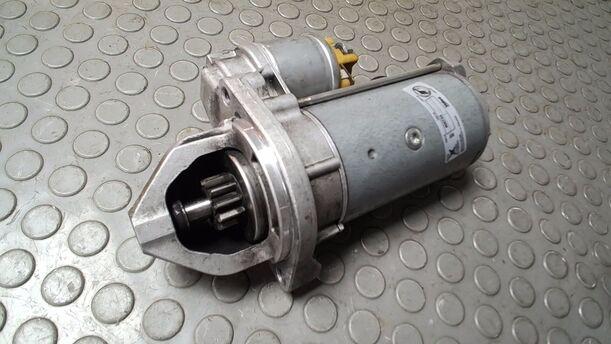 Foto: ANLASSER ( VALEO ) eines Mercedes-Benz C 220 T CDI CL