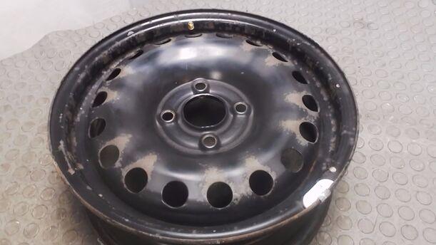 Foto: STAHLFELGE 5X14 ET35 eines VW up! CL