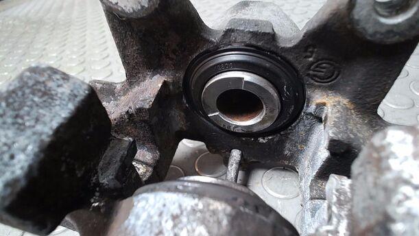 Foto: BREMSSATTEL HINTEN LINKS ( ATE / T-MODELL ) eines Mercedes-Benz C 220 T CDI CL