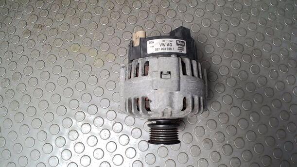 Foto: LICHTMASCHINE ( VALEO / 90 A ) eines VW Polo 1.4 CL