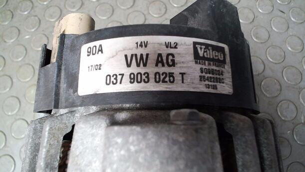 Foto: LICHTMASCHINE ( VALEO / 90 A ) eines VW Polo 1.4 CL