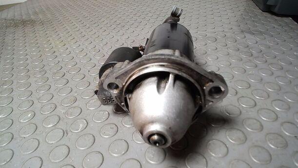 Foto: ANLASSER ( BOSCH ) eines VW Passat Variant 1.6