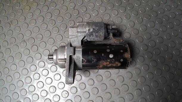 Foto: ANLASSER ( SCHALTGETRIEBE ) eines VW Passat 2.0 TDI DPF