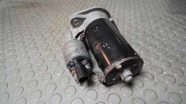 Foto: ANLASSER ( SCHALTGETRIEBE ) eines VW Passat 2.0 TDI DPF