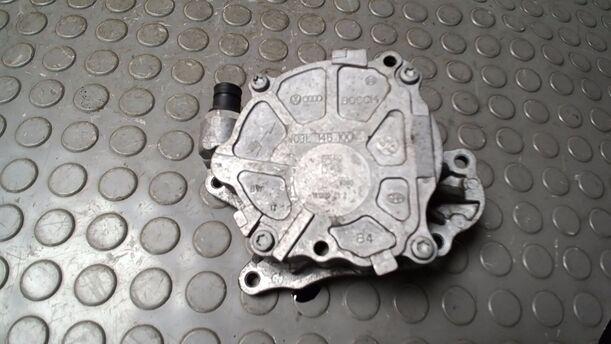 Foto: VAKUUMPUMPE eines VW Passat 2.0 TDI DPF
