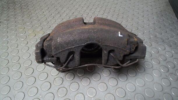 Foto: BREMSSATTEL VORN LINKS ( ATE ) eines VW Passat 2.0 TDI DPF