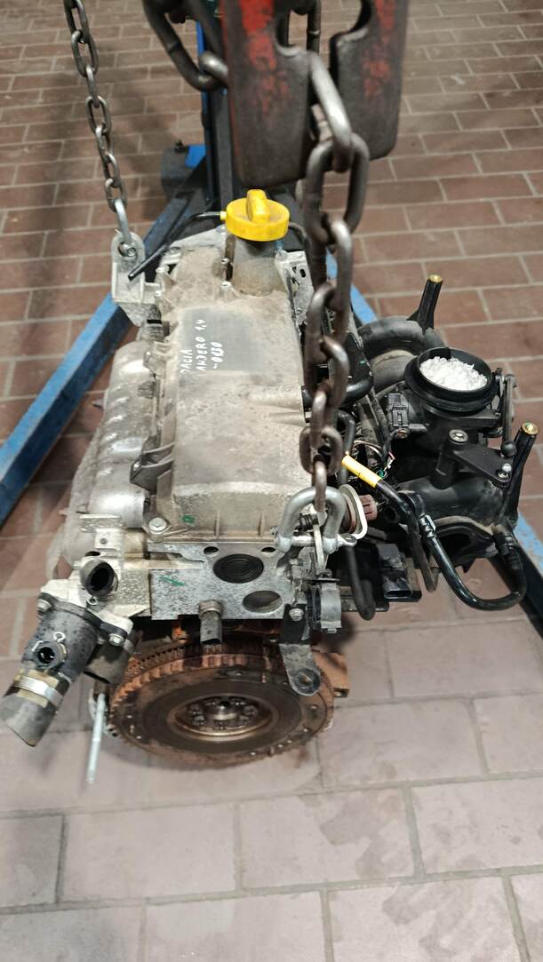 Foto: MOTOR ( K7JA710 ) eines Dacia Sandero 1.4 MPI