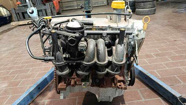 Foto: MOTOR ( K7JA710 ) eines Dacia Sandero 1.4 MPI