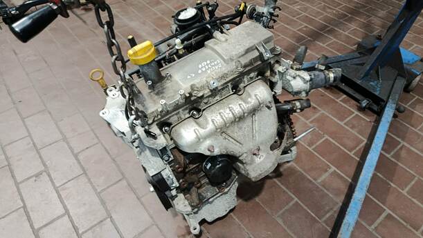 Foto: MOTOR ( K7JA710 ) eines Dacia Sandero 1.4 MPI
