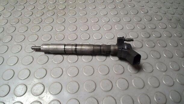 Foto: EINSPRITZVENTIL/ INJEKTOR eines VW Passat 2.0 TDI DPF