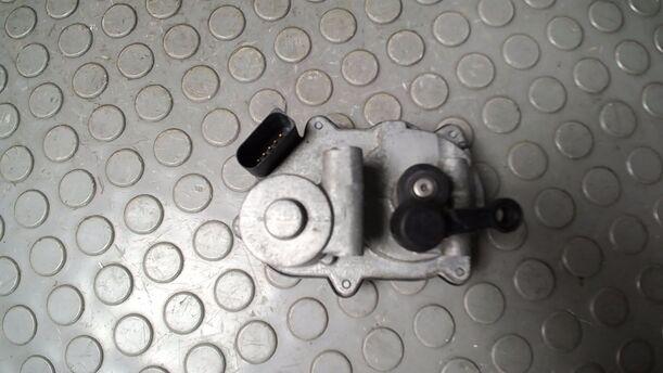 Foto: STELLMOTOR DRALLKLAPPEN eines VW Passat 2.0 TDI DPF