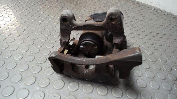 Foto: BREMSSATTEL HINTEN RECHTS ELEKTRISCH ( TRW ) eines VW Passat 2.0 TDI DPF