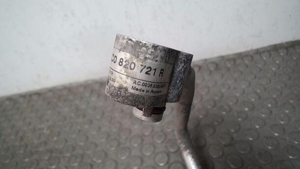 Foto: SCHLAUCH KONDENSATOR / KOMPRESSOR eines VW Passat 2.0 TDI DPF