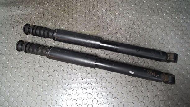 Foto: Stossdämpfer STOSSDÄMPFERPAAR HINTEN eines Renault Clio 1.6 16V