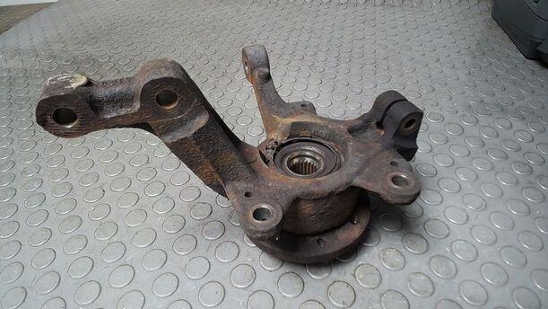 Foto: ACHSSCHENKEL VORN RECHTS eines Renault Clio 1.6 16V